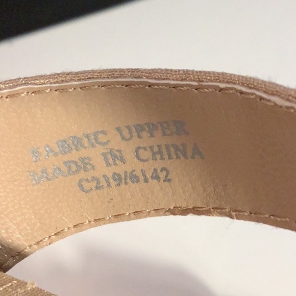 Ann Marino Tan Fabric Multicolor Jewels Slip On Heel Sandal Shoe Sz 6.5 - Picture 10 of 11